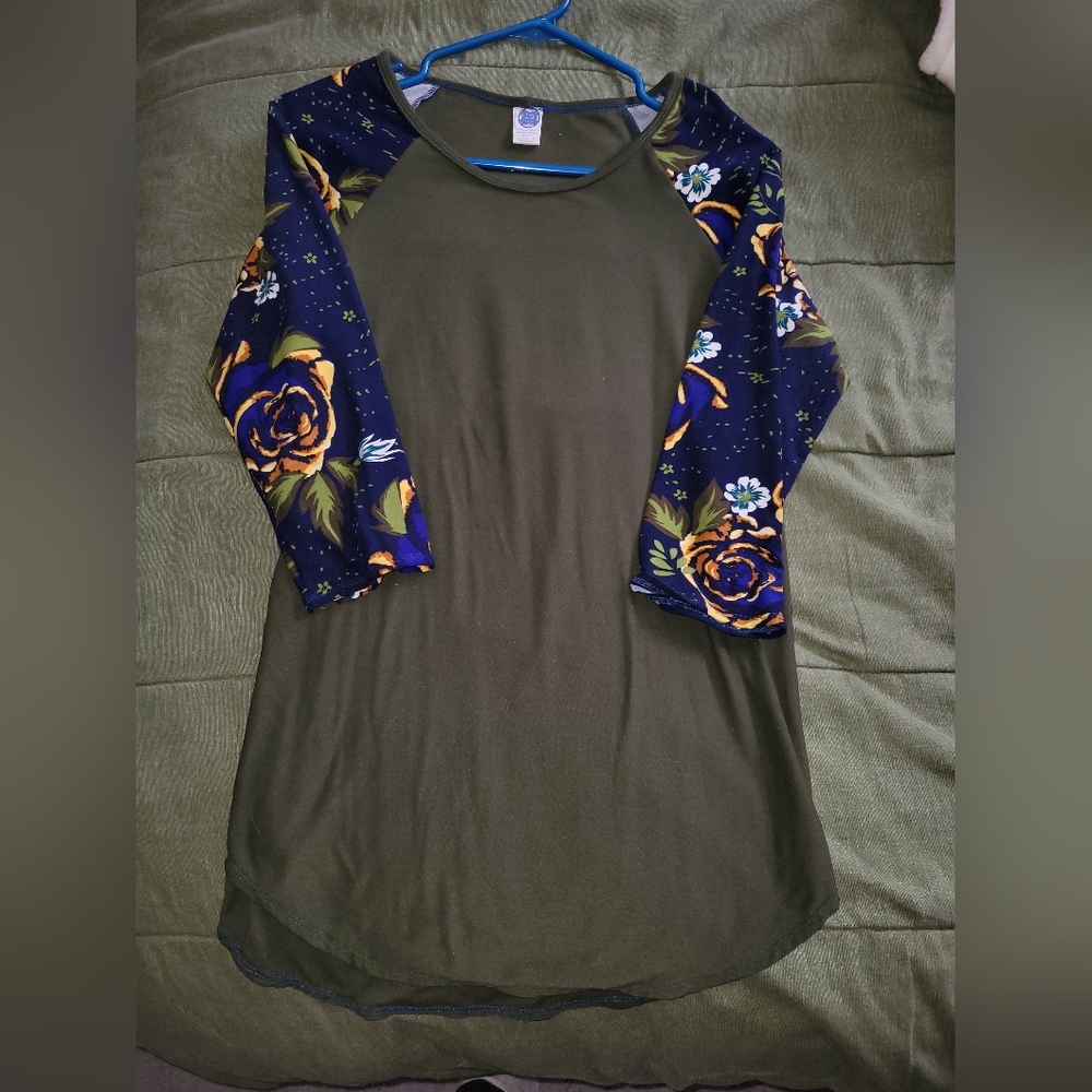 Women's Bella rose top